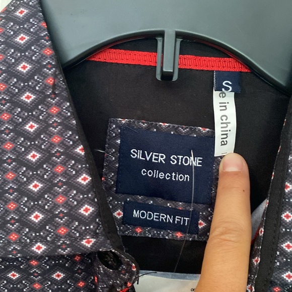 Men’s S Silver Stone Grey Black Red Geometric Button Down Shirt - Picture 3 of 5